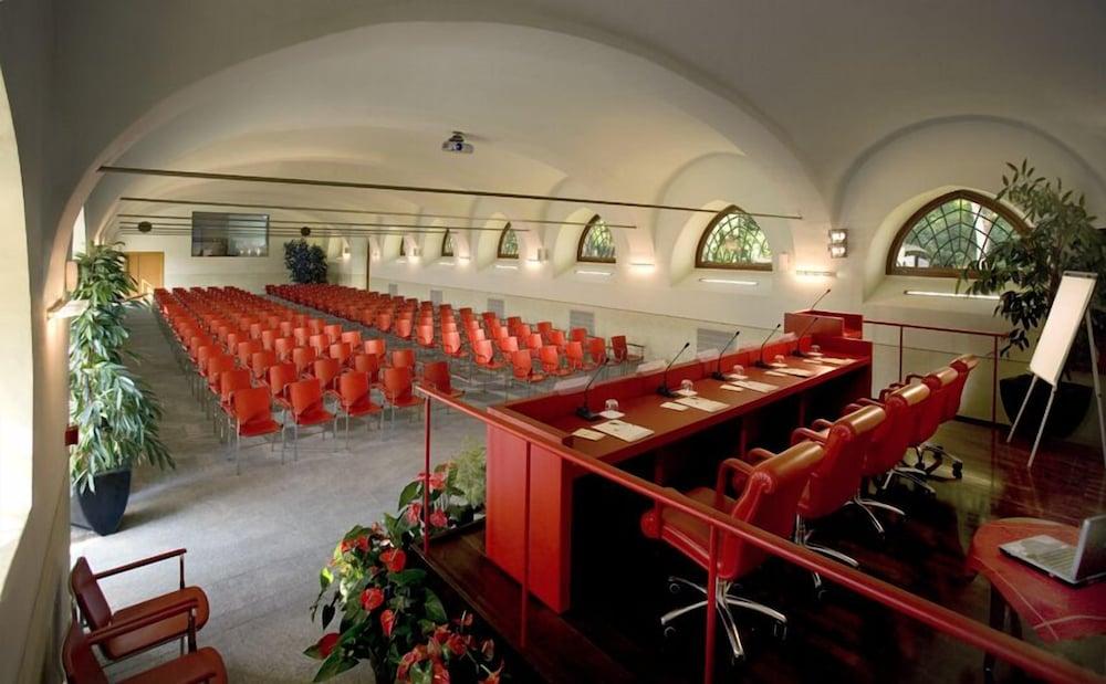 Albergo Dell'Agenzia Bra Létesítmények fotó