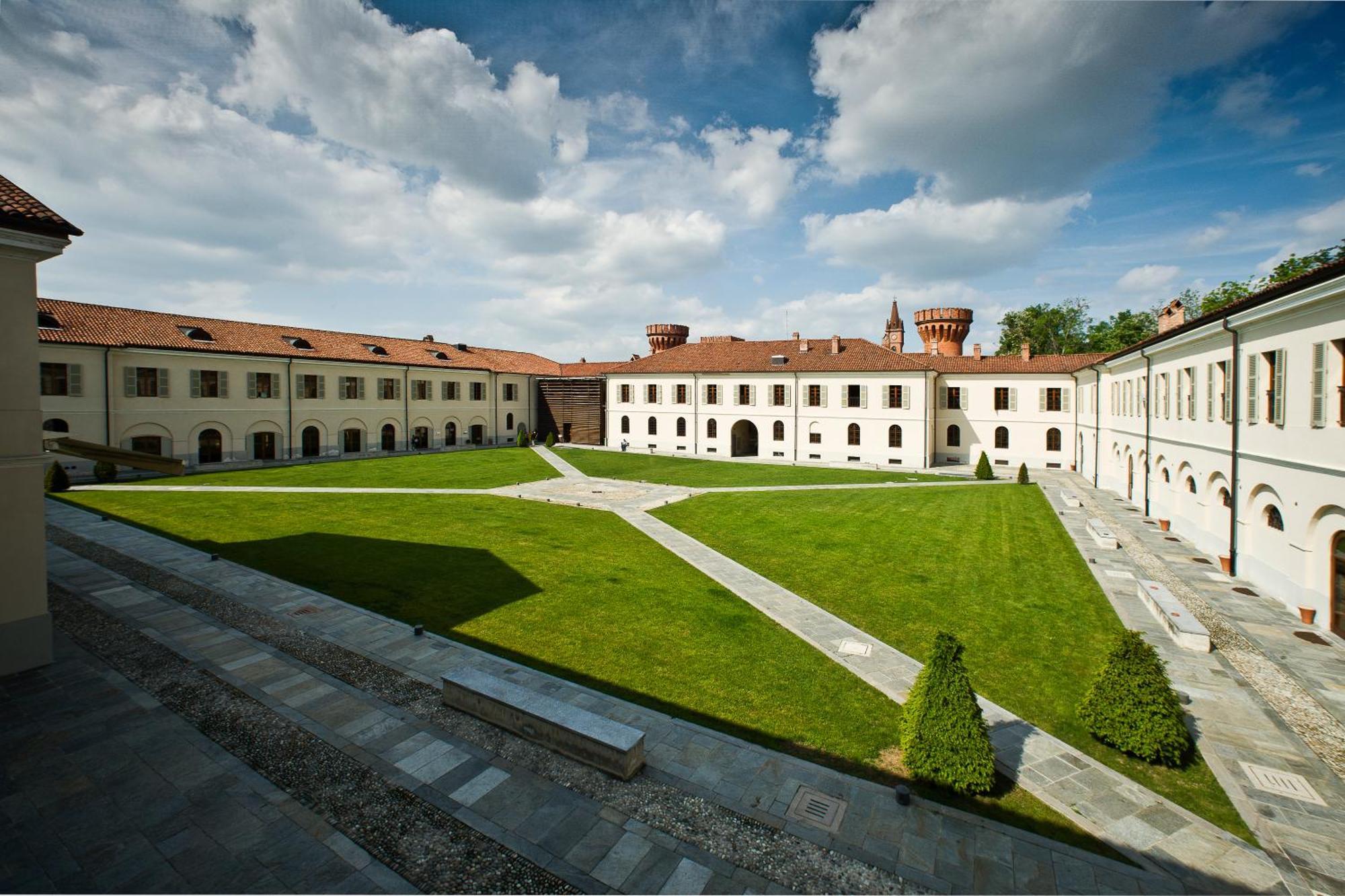 Albergo Dell'Agenzia Bra Kültér fotó