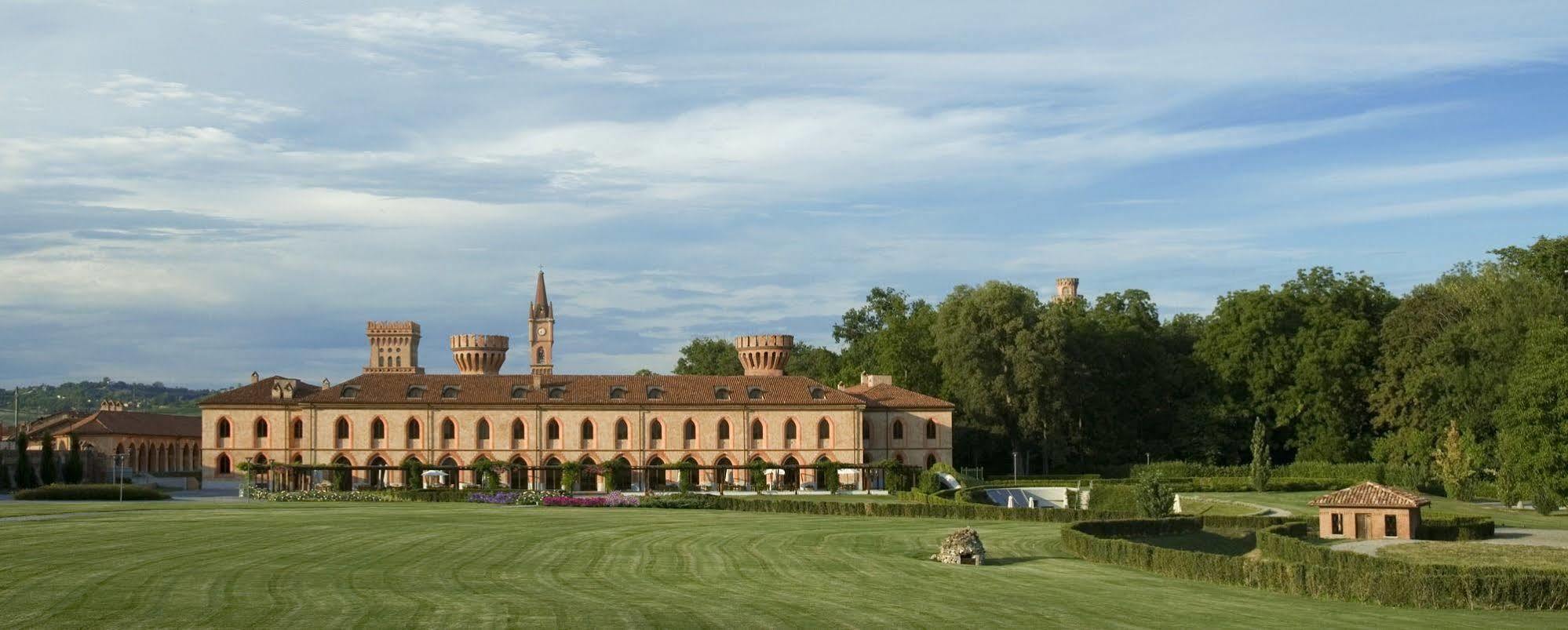 Albergo Dell'Agenzia Bra Kültér fotó